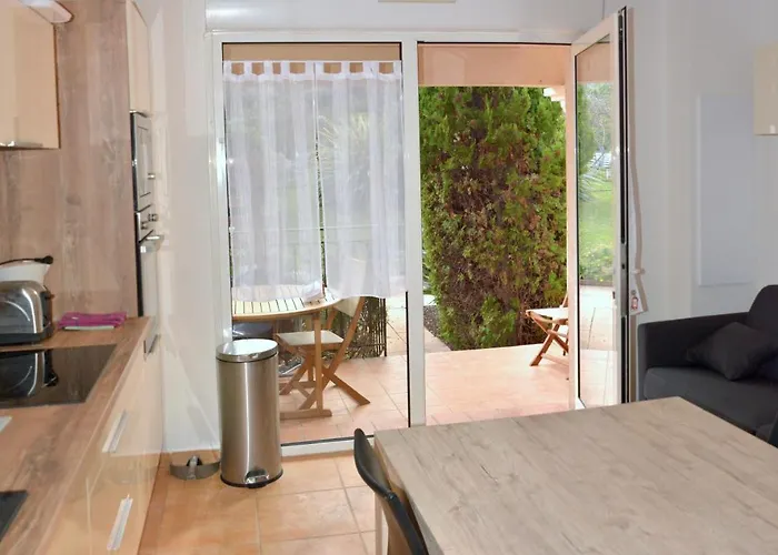 Lägenhetshotell L'orangeraie Du Cap 3*