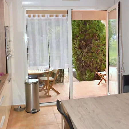 Ξενοδοχείο με διαμερίσματα L'orangeraie Du Cap 3*